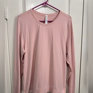 Athleta NWOT In Motion Long Sleeve Top